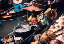 ความเชื่อเรื่องตัดเล็บตัดผมใส่กระทง: ‘ปล่อยทุกข์’ หรือแค่ ‘สร้างภาระ’ ให้ธรรมชาติ? ความเชื่อเรื่องตัดเล็บตัดผมใส่กระทง: 'ปล่อยทุกข์' หรือแค่ 'สร้างภาระ' ให้ธรรมชาติ?